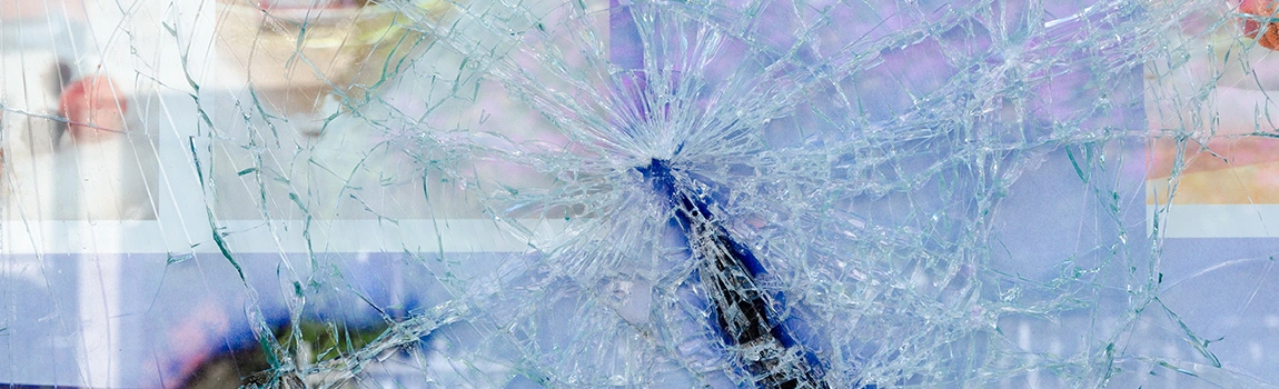 Window Broken Glass Repair in Coral Springs, FL